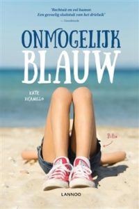 Zomers jeugdboek met constant het geluid van de oceaan